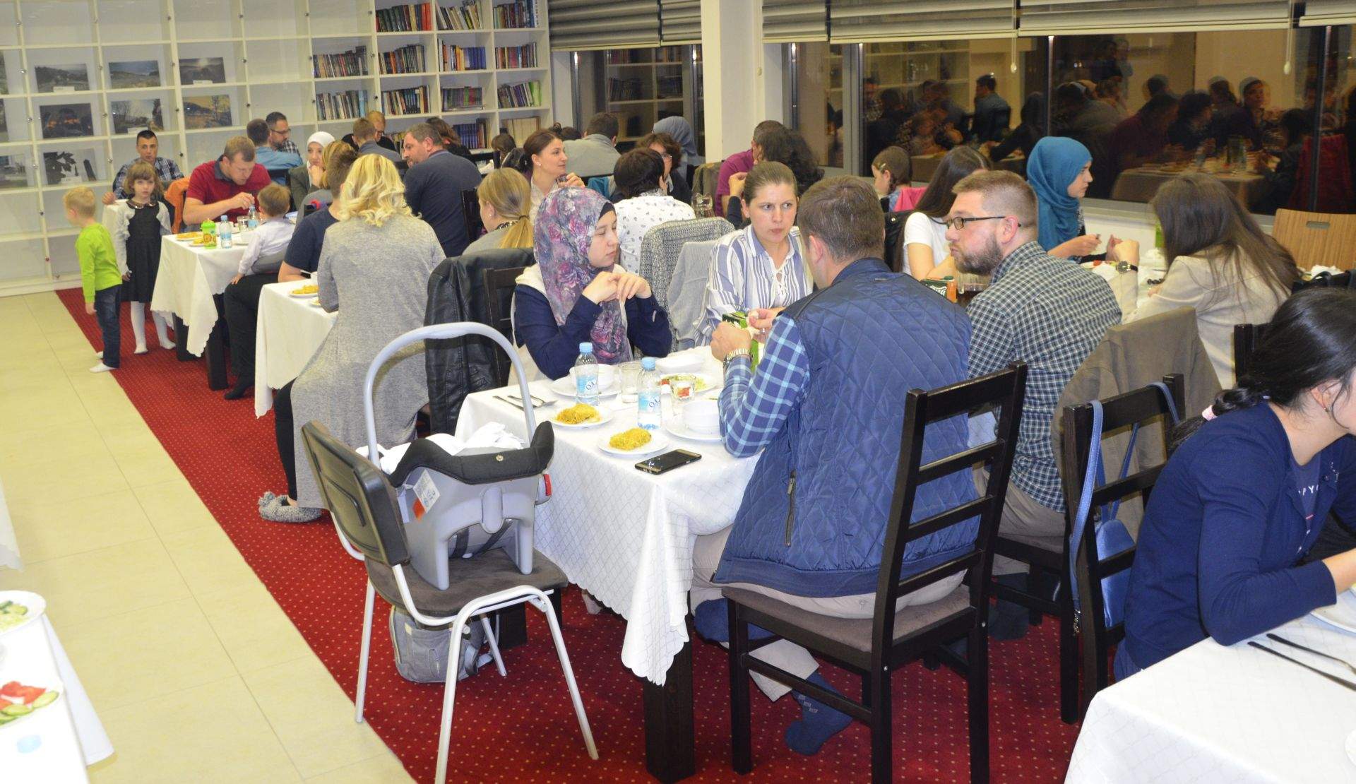 Organiziran “porodični iftar“ u Studentskom domu “Izvor nade“ 