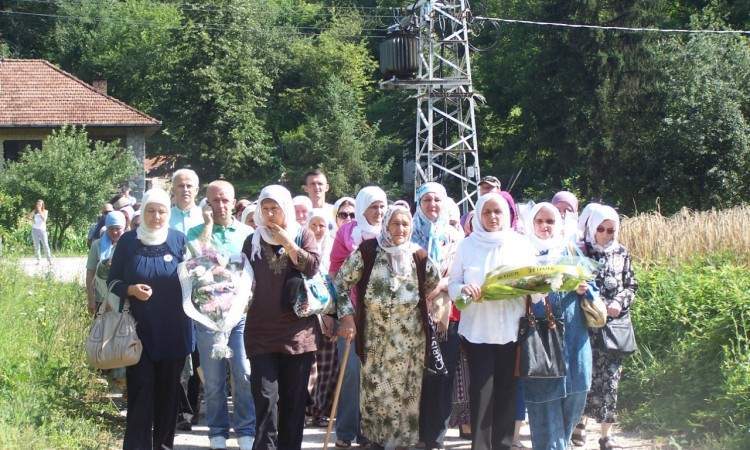 Majke Srebrenice o skandaloznoj odluci suda: Od Beograda ne očekujemo pravdu