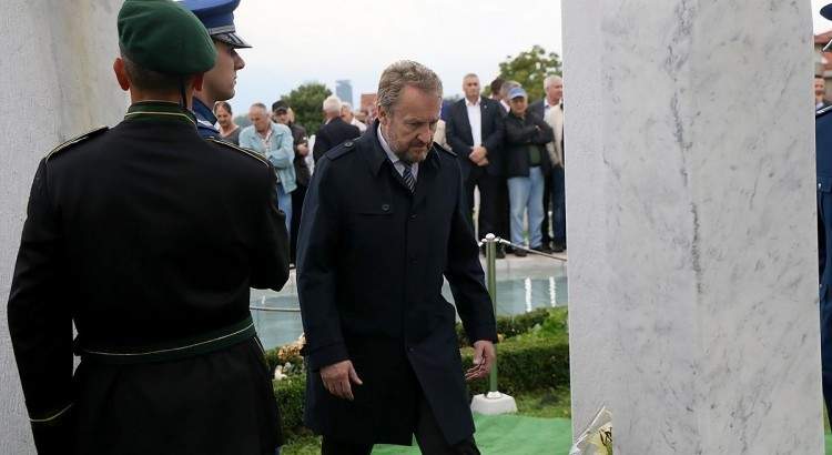 Na mezarju 'Kovači' obilježen Dan šehida