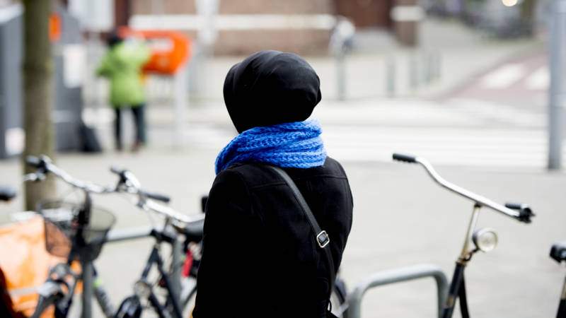 Muslimanka napadnuta u Belgiji: Vukli su je po ulici i vikali “prljava Arapkinja“