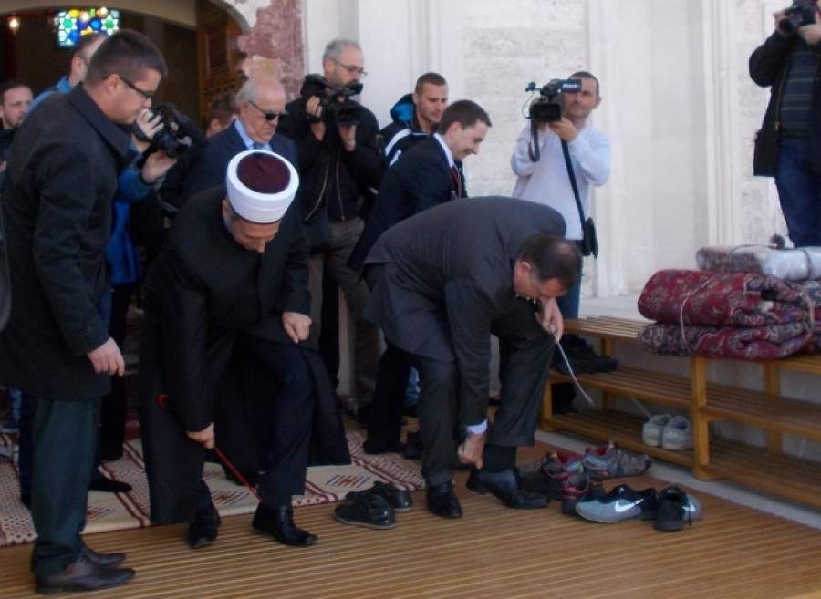 IZBiH: Smatrat ćemo Dodika odgovornim ako dođe do napada na džamiju