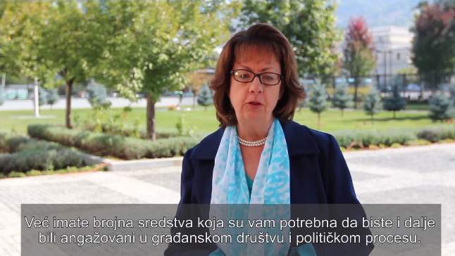 Ambasadorica Cormack: Tražite odgovornost od političara za ono što su obećali