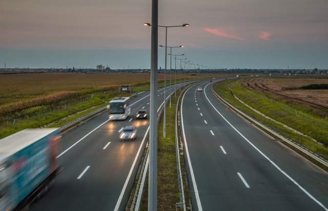 Potpisan ugovor za izgradnju dijela autoputa Beograd - Sarajevo