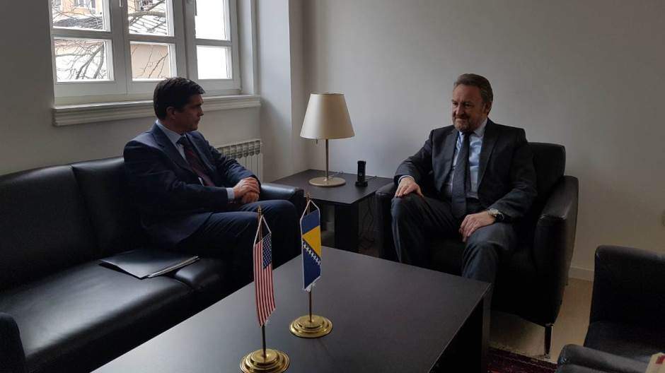 nelson.jpg - Komšić i Izetbegović s Nelsonom o strateškom prijateljstvu BiH i SAD